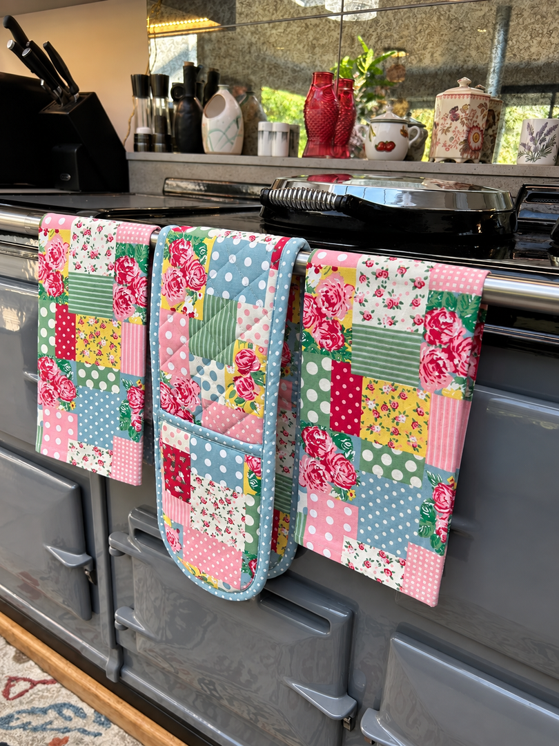 Patchwork Floral Set Of Two Kitchen Tea Towels 100% Cotton Kitchen Textiles