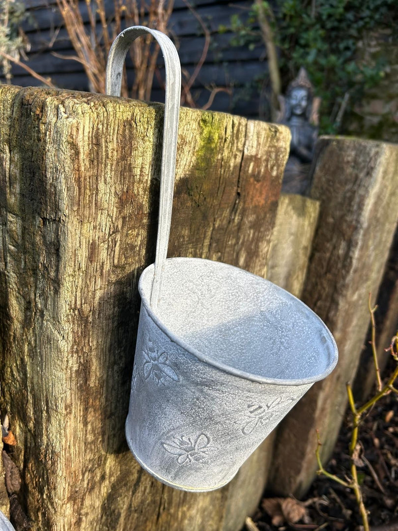 Set Of 3 Zinc Bumblebee Hanging Fence Plant Pots Bee Flower Pot Garden Balcony11