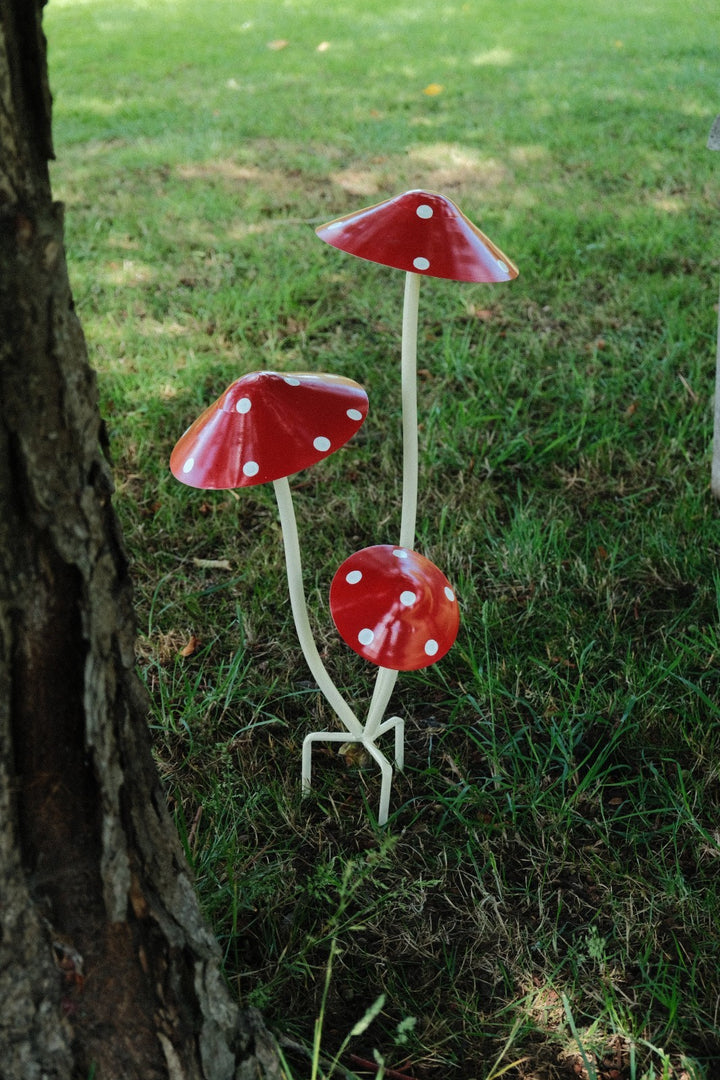 Red & White Spotted Toadstool Mushroom Metal Garden Whimsical Fairy Ornament8