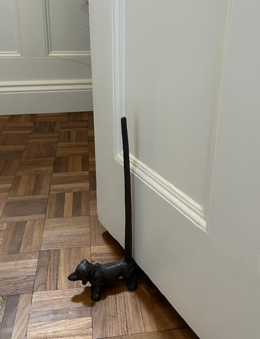 Cast Iron Dachshund Kitchen Roll Holder Paper Towel Stand Sausage Dog Door Stop3