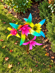 Colourful Metal Garden Flower Ornament Outdoor Lily Sculpture Stake Decoration4