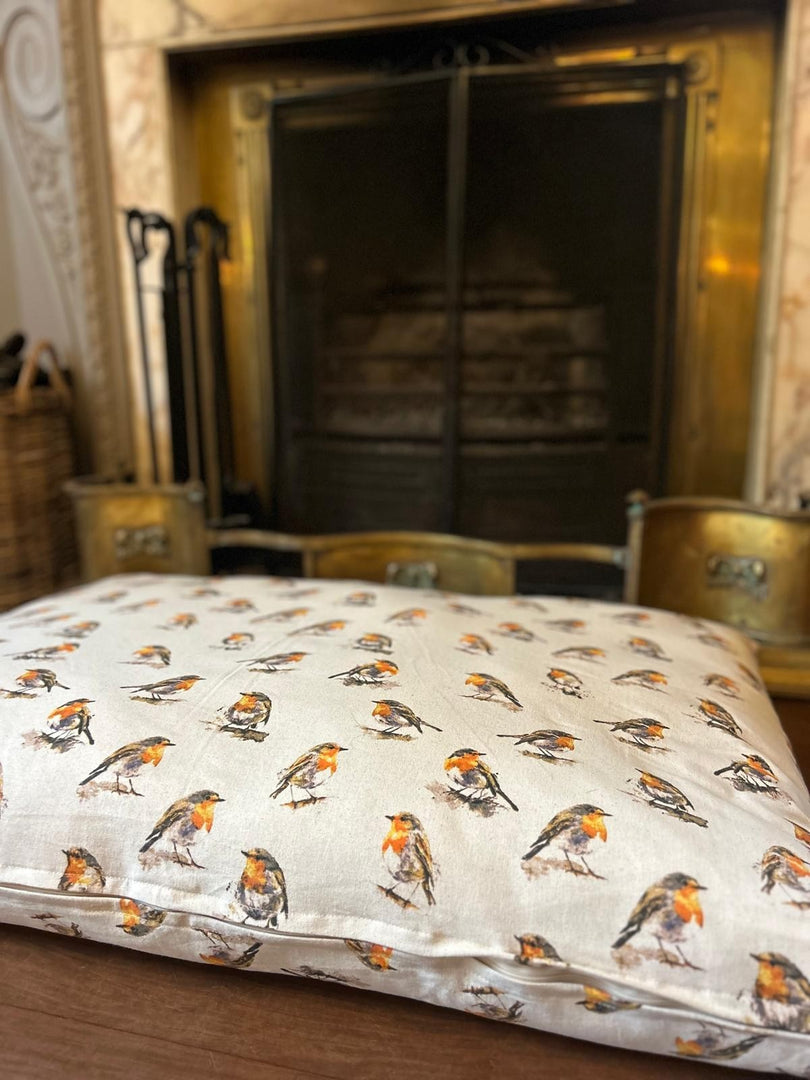 Robin Beige Nature Bird Floor Cushion Red Blue Dog Bed Christmas Indoor Gift14