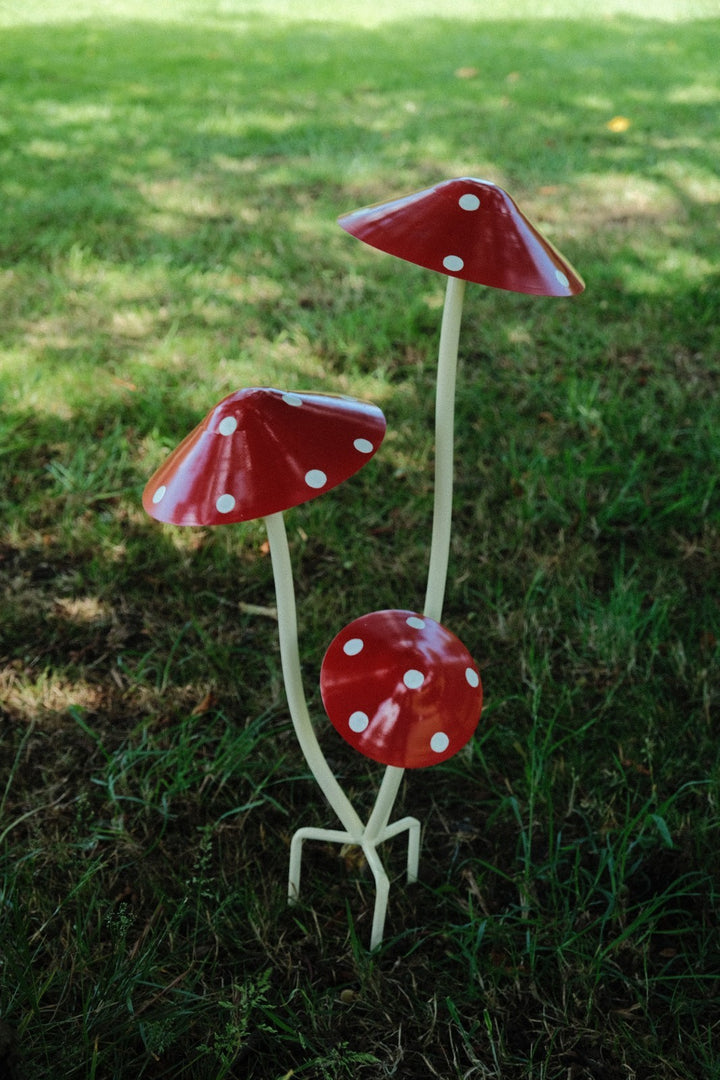 Red & White Spotted Toadstool Mushroom Metal Garden Whimsical Fairy Ornament6