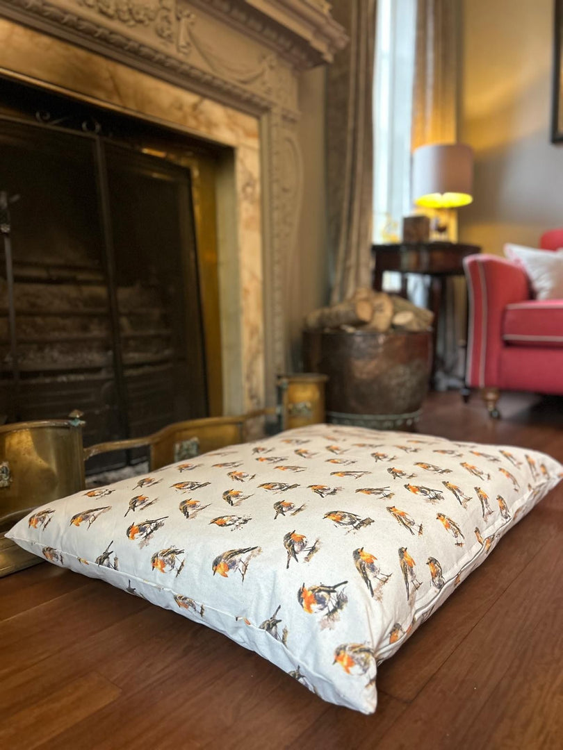 Robin Beige Nature Bird Floor Cushion Red Blue Dog Bed Christmas Indoor Gift5
