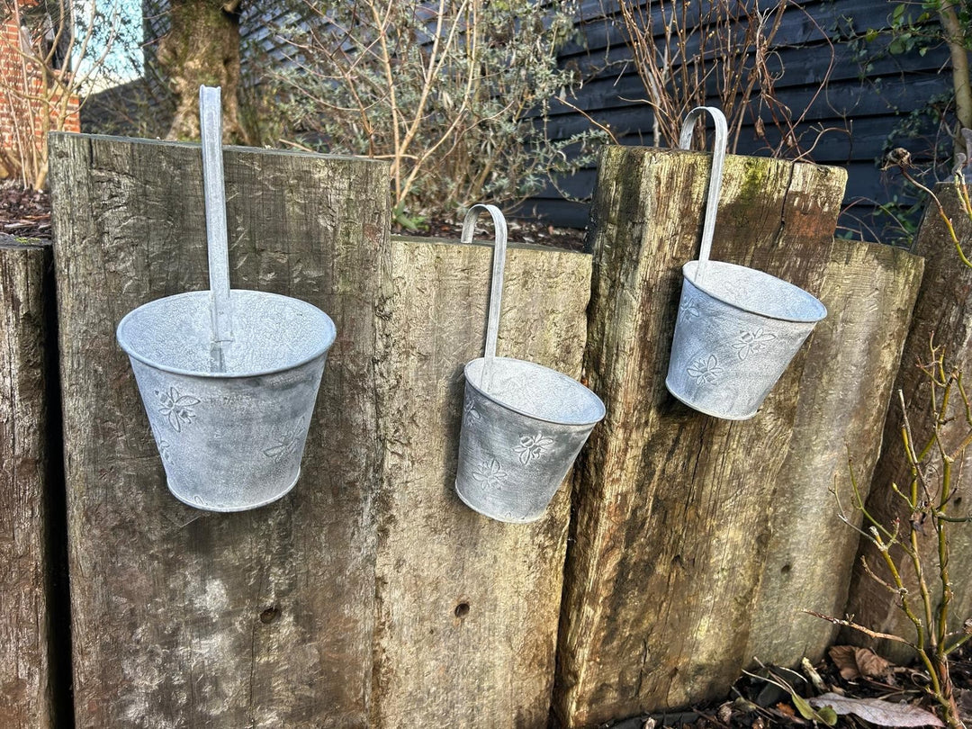 Set Of 3 Zinc Bumblebee Hanging Fence Plant Pots Bee Flower Pot Garden Balcony9