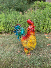 Rustic Metal Rooster Garden Ornament Bright Outdoor Yard Farmhouse Decor0