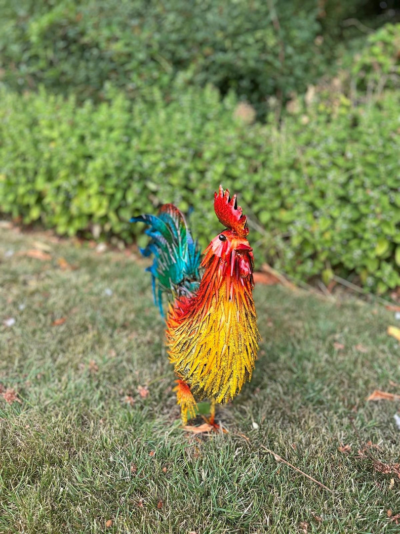 Rustic Metal Rooster Garden Ornament Bright Outdoor Yard Farmhouse Decor10