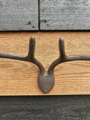 Stag Antlers Hanging Hook Cast Iron Farmhouse Coat Hanger Decor Indoor Outdoor3