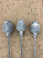 Set Of 3 Poppy Seed Heads Vintage Metal Ornament Garden Stake Outdoor Giftware4