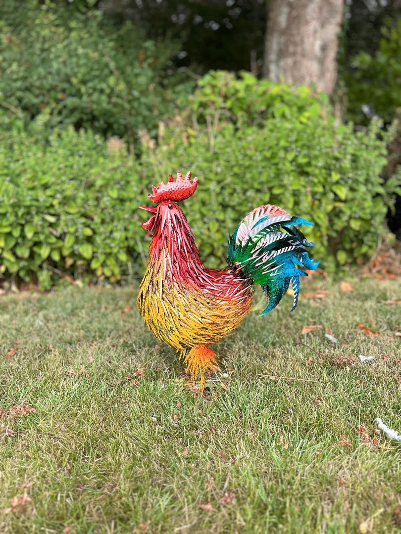 Rustic Metal Rooster Garden Ornament Bright Outdoor Yard Farmhouse Decor4