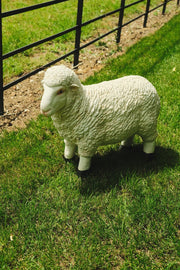 Realistic White Sheep Garden Statue Ornament Resin Outdoor Farm Animal Decor21