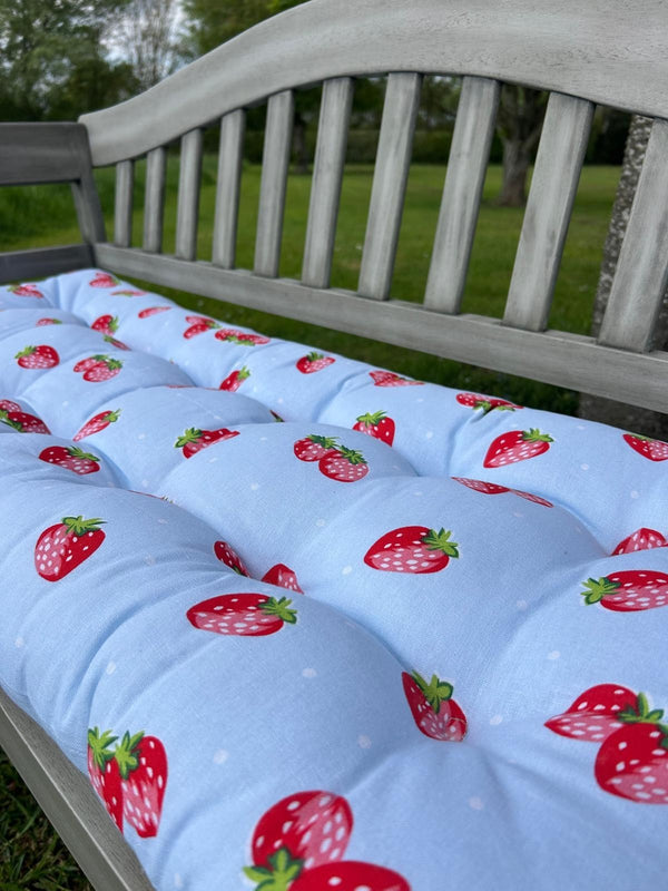 Summer Strawberry Blue Bench Seat Pad Cushion Garden Outdoor 110cm x 50cm0