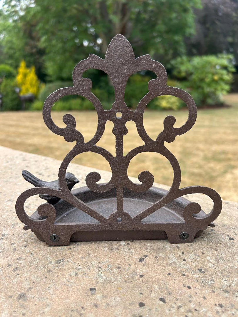 Cast Iron Wall Mounted Bird Feeder Dish Decorative Seeds Nuts Birds Gift
