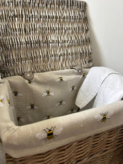 Lidded Laundry Basket Wicker Bumblebee Bee Lined Storage Washing Wash Basket